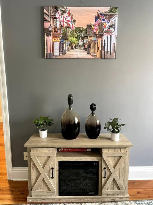 Cozy Quiet St Augustine Private Condo - 2Bed, 1 Bath, Sleeps 6, Steps To Historic St Augustine Center & All Tourist Attractions, Restaurants, Cafes, Backyard, Porch St. Augustine Buitenkant foto