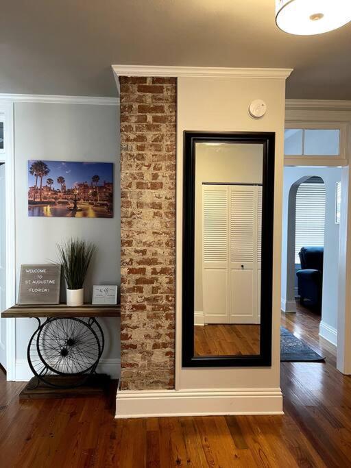 Cozy Quiet St Augustine Private Condo - 2Bed, 1 Bath, Sleeps 6, Steps To Historic St Augustine Center & All Tourist Attractions, Restaurants, Cafes, Backyard, Porch St. Augustine Buitenkant foto